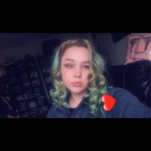 Meet your Posher, Toni